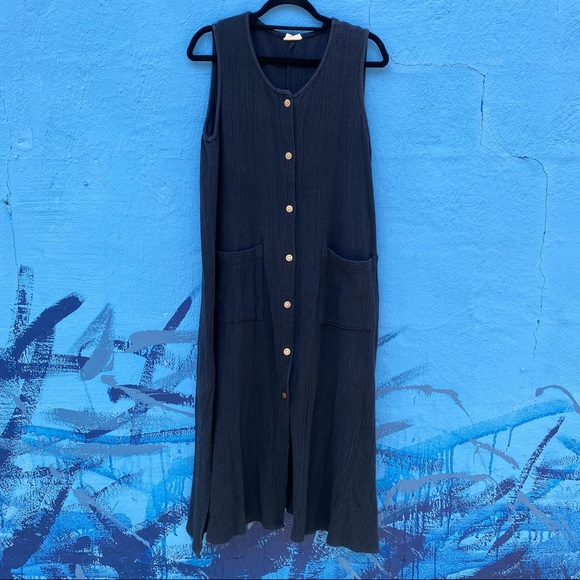 PC Collections Dresses & Skirts - Black button up dress, cover up with pockets and side slits bohemian look